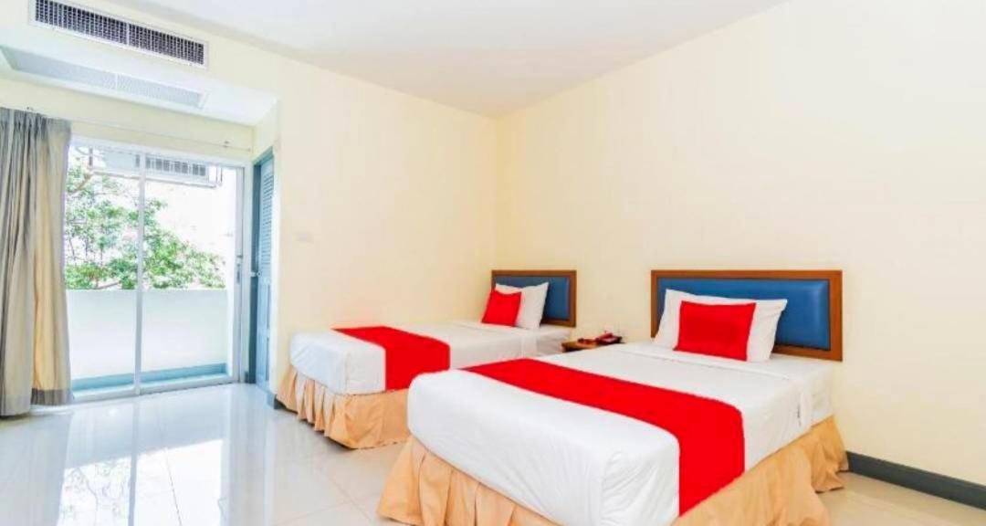 Hotel Baan Poemsuk Huahin Exterior foto