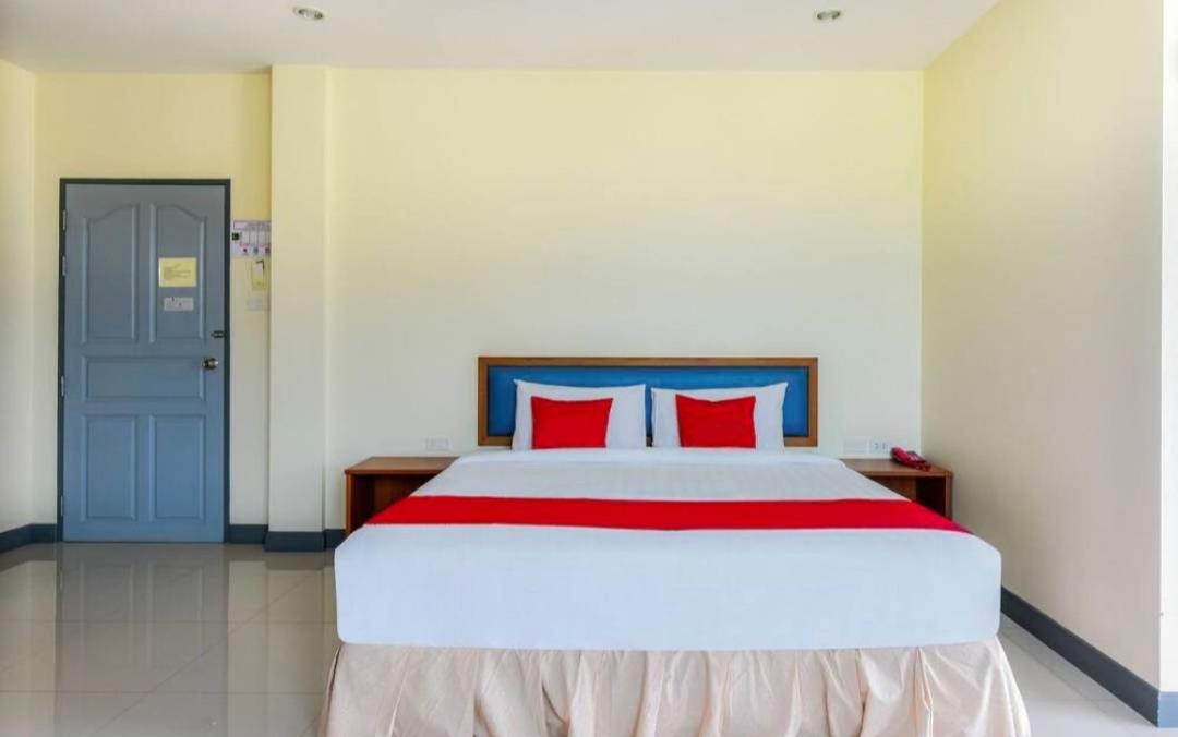 Hotel Baan Poemsuk Huahin Exterior foto